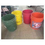 4 Buckets