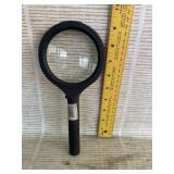 Lighted Magnifying Glass