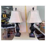 2 Lamps with Shades