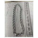 Chunky Oval-link Lightweight Necklace