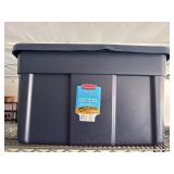 Tote w lid 31 gallon