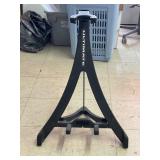 Ultimate Guitar Stand