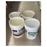 4 Plastic Buckets