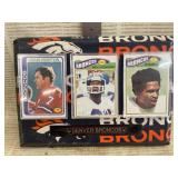 Denver Bronco Plaque with Trading Cards