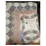 Hand Stitched Wedding Ring Quilt