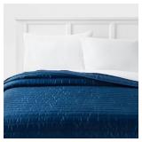 Twin/Twin Extra Long Satin Quilt Dark Blue - Room