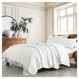 $66 100% Cotton Quilt Set Queen Size, White Pre-Wa