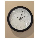 Modern 3D Raised Number Round Wall Clock - Black
