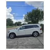 Mercedes-Benz GL-Class SUV - White Luxury Sport