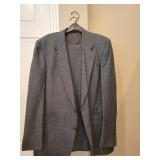 Hart Schaffner Marx Men's Tailored 2-Piece Suit -