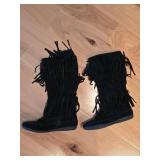 Women's Fringe Suede Moccasin Boots -