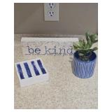 'Be Kind' Wooden Block Sign & Matching Ceramic