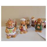 Gingerbread Christmas Figurine & Serveware Set