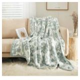 $70 Artisan Cozy Knit Throw Ultra Soft Machine Was