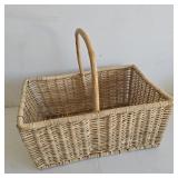 Large Rectangular Woven Wicker Basket 17.5x12