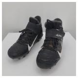 Nike Alpha Cleats Great Condition