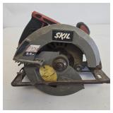 Skil 13 Amp 2.4 HP 7-1/4' Corded Circular Saw