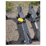 Wolverine Class 2 Tractors Quick Hitch