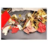 LOT OF CHRISTMAS DECORATIONS