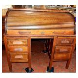 VINTAGE OAK ROLL TOP DESK