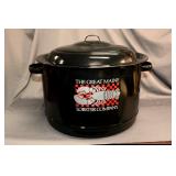 ENAMEL LOBSTER POT WITH LID