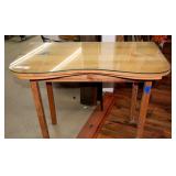 PINE VANITY TABLE WITH GLASS TOP