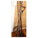 5 PIECES VINTAGE YARD TOOLS