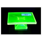 VINTAGE VASELINE GLASS TEABERRY GUM DISPLAY STAND