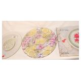 3 SERVING PLATTERS
