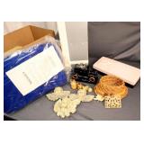 MISC COLLECTIBLES LOT