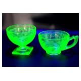 2 PC Depression Green Uranium Glass Horseshoe