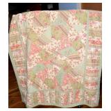 Floral Patterned Quilted Blanket