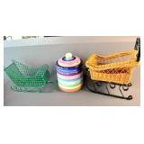 Decorative Wicker Sleigh and Metal Sleigh