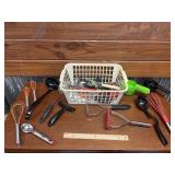 BASKET LOT OF KITCHEN WARES MISC.