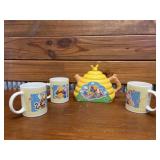 WINNIE THE POOH - TEA POT AND 3 CUPS