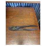 ANTIQUE WINCHESTER PLYERS