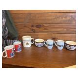 LOT OF HERSHEYS - CUPS AND BOWLS