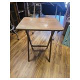 1 WOODEN FOLDABLE TV TRAY