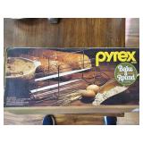 PYREX BAKE A ROUND NIB