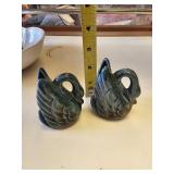 SET OF 2 BLUE SWAMS SM. PLANTER / TOOTHPICK