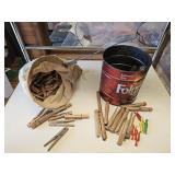 VTG. CLOTHES PINS AND HOLDER
