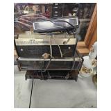LOT OF VTG. RADIOS