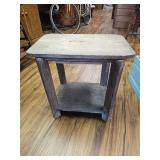 WOODEN TABLE / BENCH