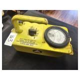 VICTOREEN CDV-715 RADIOLOGICAL SURVEY METER