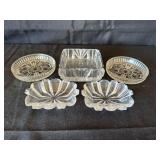 Vintage crystal ashtrays (5)