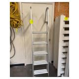 Aluminum boat ladder