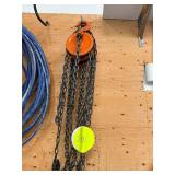 Hoist/pulley and chain