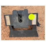 Reese 20,000lb Fifth Wheel Hitch