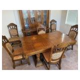 Oak Dining Table with 6 Chairs and Leaf