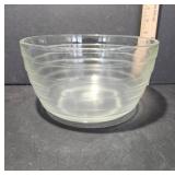 Pyrex Glass Mixing Bowl 1 Quart